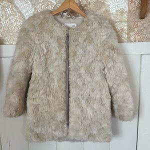 Zara Girls size 10 faux fur white cream jacket holiday winter jacket formal EUC